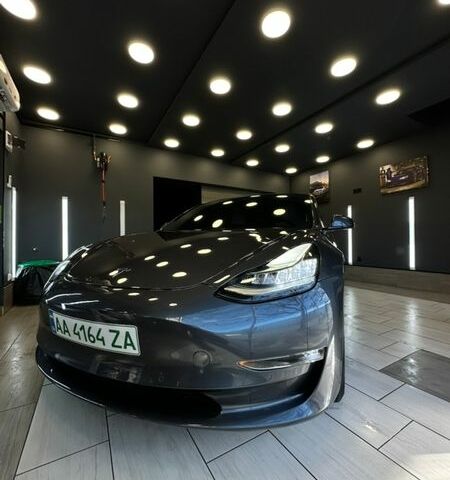 Сірий Тесла Модель 3, об'ємом двигуна 0 л та пробігом 76 тис. км за 19900 $, фото 1 на Automoto.ua