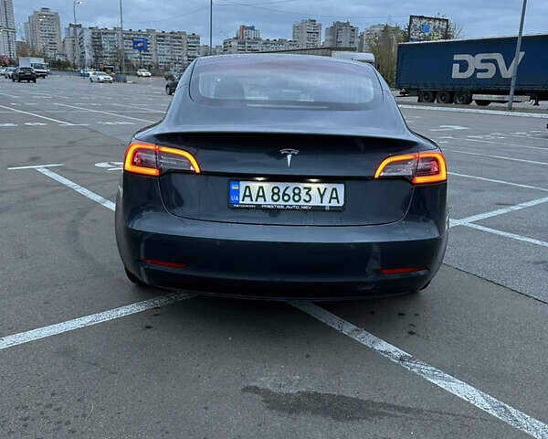 Сірий Тесла Модель 3, об'ємом двигуна 0 л та пробігом 82 тис. км за 15999 $, фото 11 на Automoto.ua