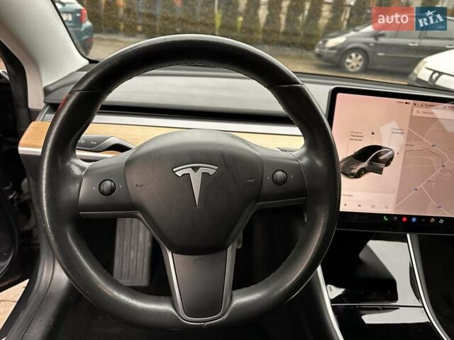 Сірий Тесла Модель 3, об'ємом двигуна 0 л та пробігом 224 тис. км за 13800 $, фото 35 на Automoto.ua