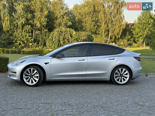Серый Тесла Модель 3, объемом двигателя 0 л и пробегом 84 тыс. км за 17400 $, фото 19 на Automoto.ua