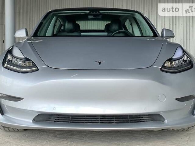 Сірий Тесла Модель 3, об'ємом двигуна 0 л та пробігом 91 тис. км за 28600 $, фото 1 на Automoto.ua