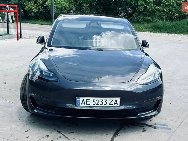 Сірий Тесла Модель 3, об'ємом двигуна 0 л та пробігом 177 тис. км за 19000 $, фото 2 на Automoto.ua