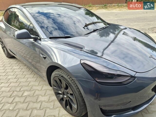 Сірий Тесла Модель 3, об'ємом двигуна 0 л та пробігом 82 тис. км за 14950 $, фото 23 на Automoto.ua