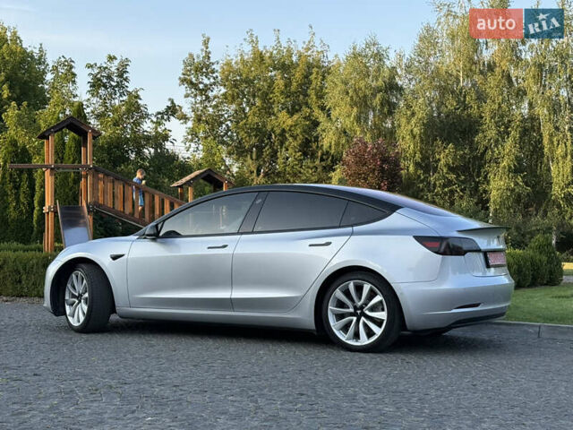 Серый Тесла Модель 3, объемом двигателя 0 л и пробегом 84 тыс. км за 17400 $, фото 21 на Automoto.ua