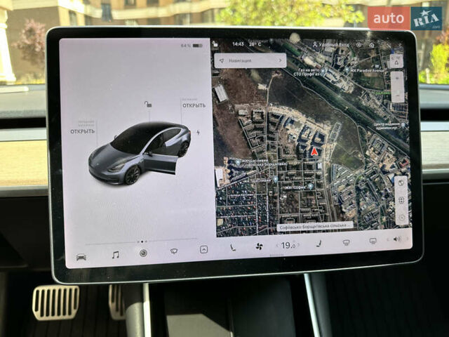 Серый Тесла Модель 3, объемом двигателя 0 л и пробегом 90 тыс. км за 17600 $, фото 46 на Automoto.ua