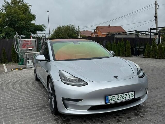 Сірий Тесла Модель 3, об'ємом двигуна 0 л та пробігом 215 тис. км за 15500 $, фото 3 на Automoto.ua