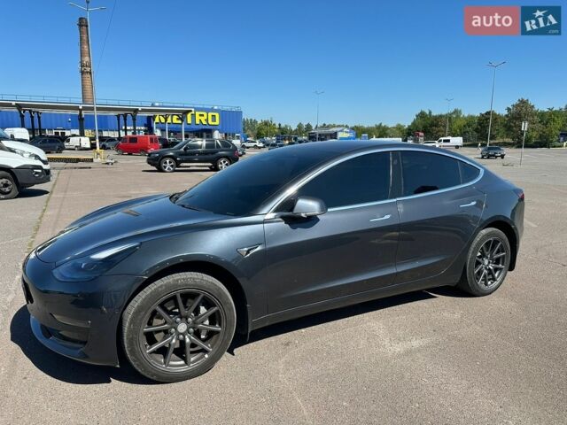 Сірий Тесла Модель 3, об'ємом двигуна 0 л та пробігом 247 тис. км за 13500 $, фото 2 на Automoto.ua