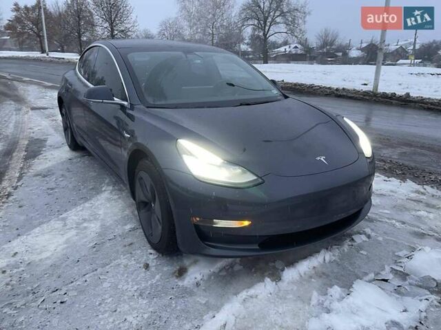 Серый Тесла Модель 3, объемом двигателя 0 л и пробегом 279 тыс. км за 15950 $, фото 9 на Automoto.ua