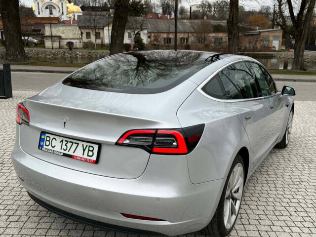 Сірий Тесла Модель 3, об'ємом двигуна 0 л та пробігом 179 тис. км за 16500 $, фото 9 на Automoto.ua