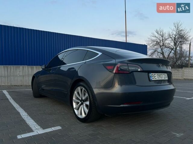 Сірий Тесла Модель 3, об'ємом двигуна 0 л та пробігом 130 тис. км за 14200 $, фото 3 на Automoto.ua
