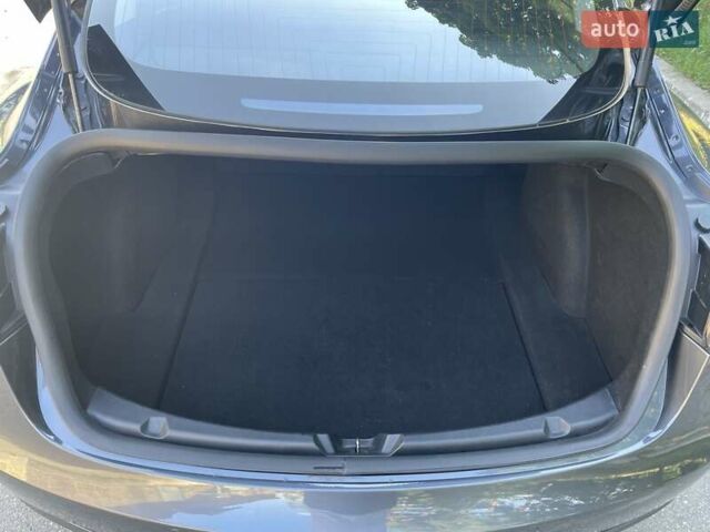 Серый Тесла Модель 3, объемом двигателя 0 л и пробегом 94 тыс. км за 18000 $, фото 44 на Automoto.ua