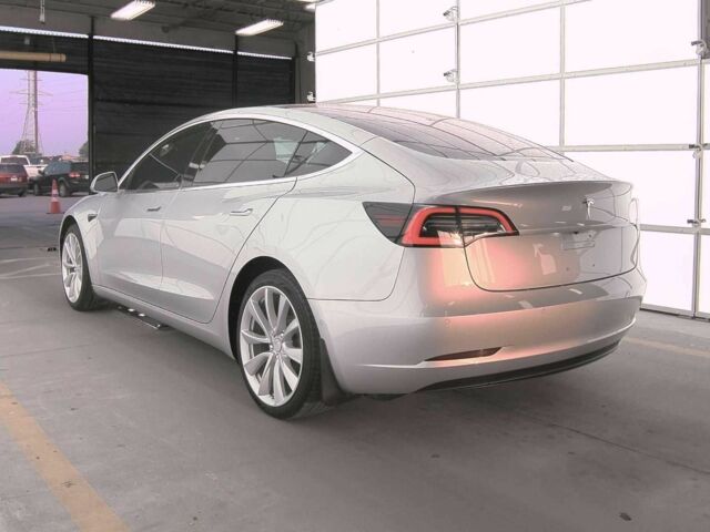 Сірий Тесла Модель 3, об'ємом двигуна 0 л та пробігом 75 тис. км за 14500 $, фото 2 на Automoto.ua
