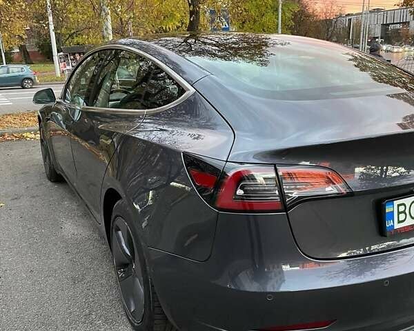 Тесла Модель 3 2018 у Львові на Automoto.ua Сірий Тесла Модель 3, об'ємом двигуна 0 л та пробігом 150 тис. км за 17500 $, фото 8 на Automoto.ua