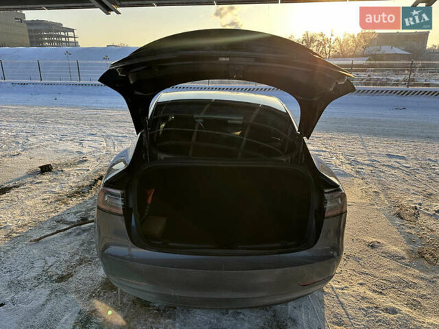 Сірий Тесла Модель 3, об'ємом двигуна 0 л та пробігом 97 тис. км за 17000 $, фото 22 на Automoto.ua