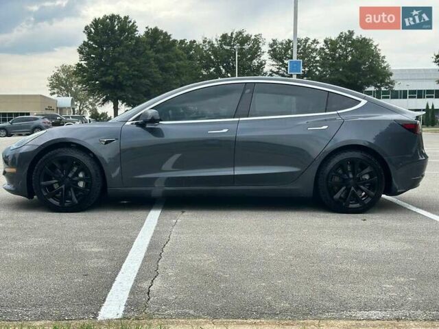 Сірий Тесла Модель 3, об'ємом двигуна 0 л та пробігом 34 тис. км за 9500 $, фото 6 на Automoto.ua