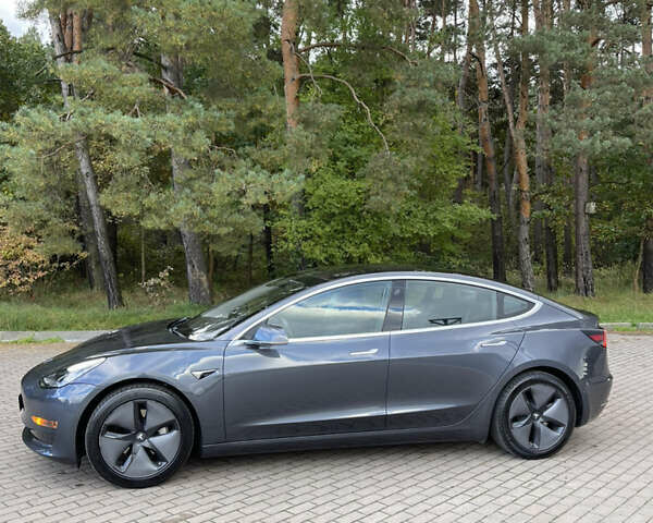 Серый Тесла Модель 3, объемом двигателя 0 л и пробегом 94 тыс. км за 16500 $, фото 15 на Automoto.ua