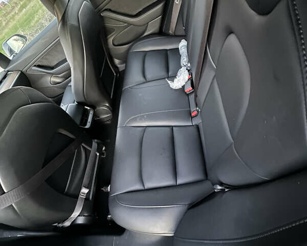 Сірий Тесла Модель 3, об'ємом двигуна 0 л та пробігом 100 тис. км за 15500 $, фото 4 на Automoto.ua