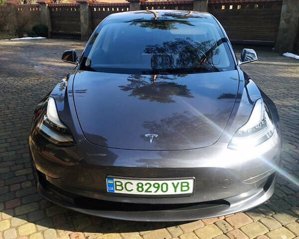 Серый Тесла Модель 3, объемом двигателя 0 л и пробегом 166 тыс. км за 16500 $, фото 13 на Automoto.ua