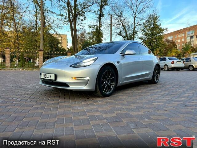 Сірий Тесла Модель 3, об'ємом двигуна 0.19 л та пробігом 188 тис. км за 15800 $, фото 7 на Automoto.ua