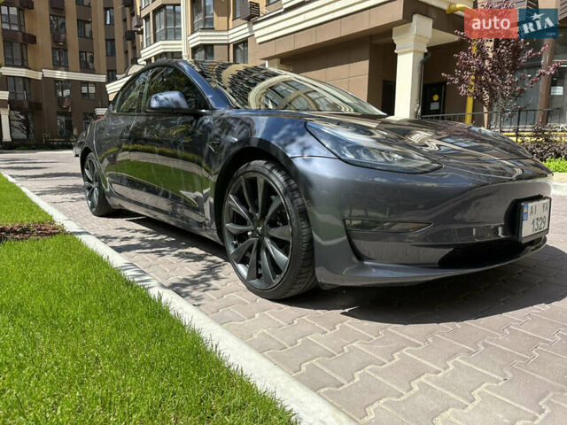 Серый Тесла Модель 3, объемом двигателя 0 л и пробегом 90 тыс. км за 17600 $, фото 16 на Automoto.ua