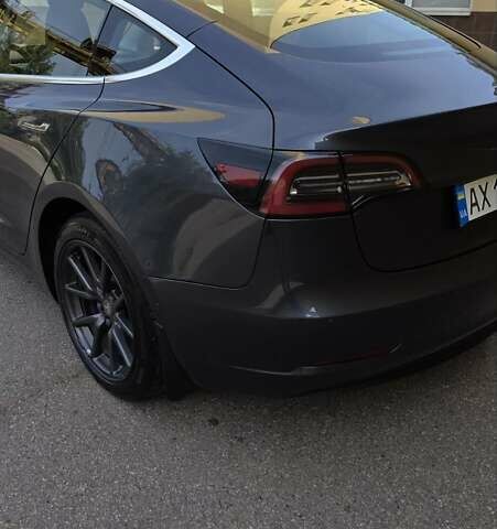 Сірий Тесла Модель 3, об'ємом двигуна 0 л та пробігом 84 тис. км за 17500 $, фото 8 на Automoto.ua