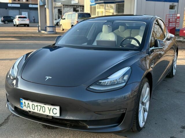 Серый Тесла Модель 3, объемом двигателя 0 л и пробегом 165 тыс. км за 17000 $, фото 4 на Automoto.ua