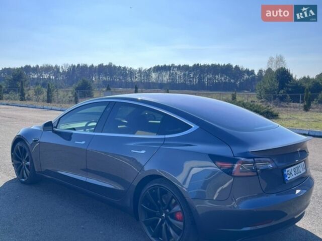 Сірий Тесла Модель 3, об'ємом двигуна 0 л та пробігом 112 тис. км за 15999 $, фото 5 на Automoto.ua