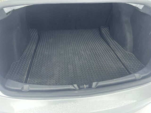 Сірий Тесла Модель 3, об'ємом двигуна 0 л та пробігом 270 тис. км за 15200 $, фото 16 на Automoto.ua