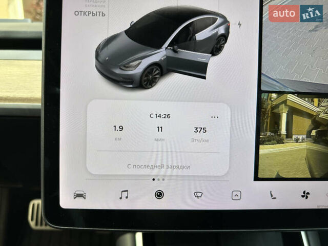 Серый Тесла Модель 3, объемом двигателя 0 л и пробегом 90 тыс. км за 17600 $, фото 43 на Automoto.ua