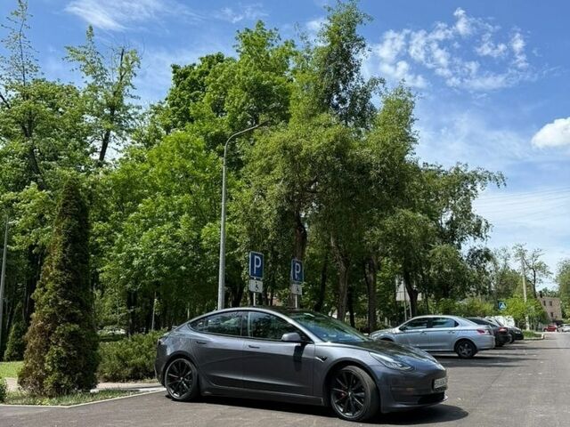 Сірий Тесла Модель 3, об'ємом двигуна 0 л та пробігом 183 тис. км за 15700 $, фото 11 на Automoto.ua