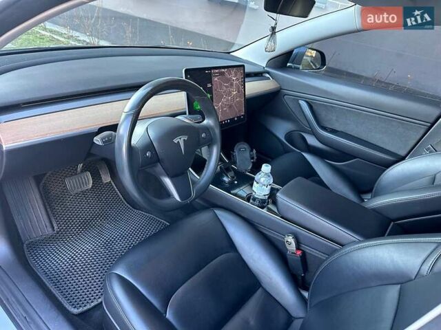 Сірий Тесла Модель 3, об'ємом двигуна 0 л та пробігом 186 тис. км за 16999 $, фото 16 на Automoto.ua