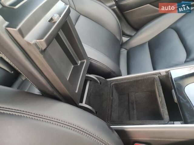 Серый Тесла Модель 3, объемом двигателя 0 л и пробегом 78 тыс. км за 19900 $, фото 41 на Automoto.ua