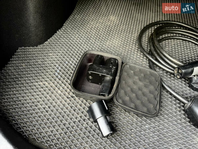 Серый Тесла Модель 3, объемом двигателя 0 л и пробегом 270 тыс. км за 14700 $, фото 18 на Automoto.ua