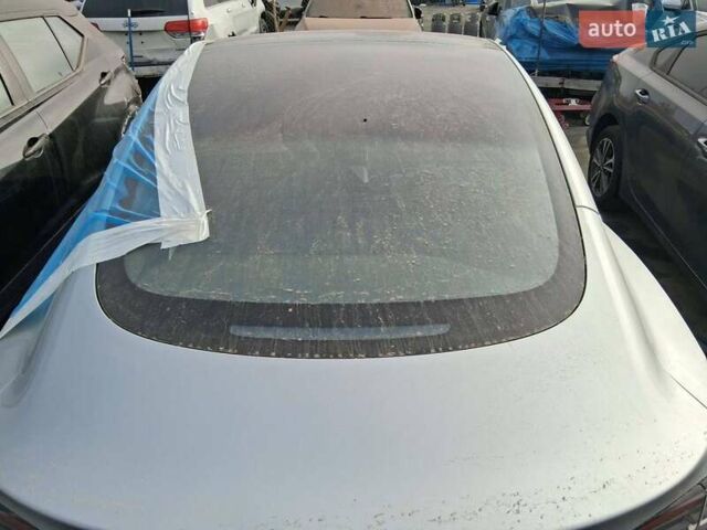 Сірий Тесла Модель 3, об'ємом двигуна 0 л та пробігом 122 тис. км за 6200 $, фото 10 на Automoto.ua