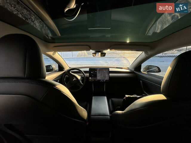Сірий Тесла Модель 3, об'ємом двигуна 0 л та пробігом 97 тис. км за 17000 $, фото 16 на Automoto.ua