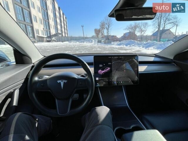 Сірий Тесла Модель 3, об'ємом двигуна 0 л та пробігом 112 тис. км за 15999 $, фото 8 на Automoto.ua