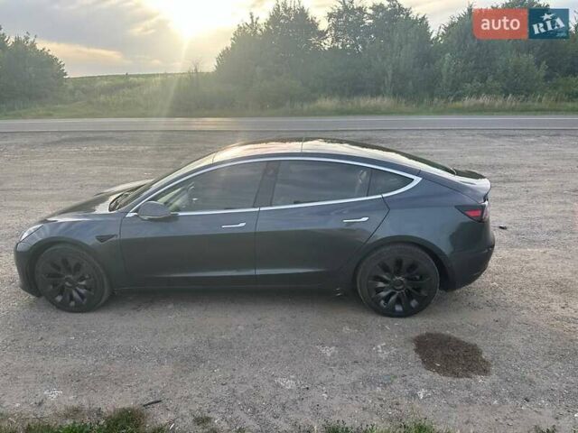Сірий Тесла Модель 3, об'ємом двигуна 0 л та пробігом 143 тис. км за 15400 $, фото 2 на Automoto.ua