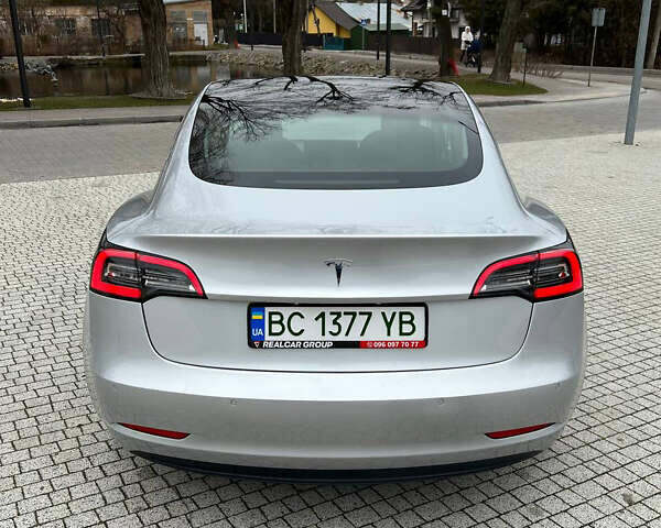 Сірий Тесла Модель 3, об'ємом двигуна 0 л та пробігом 167 тис. км за 18500 $, фото 7 на Automoto.ua
