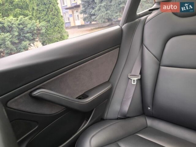 Сірий Тесла Модель 3, об'ємом двигуна 0 л та пробігом 82 тис. км за 14950 $, фото 11 на Automoto.ua