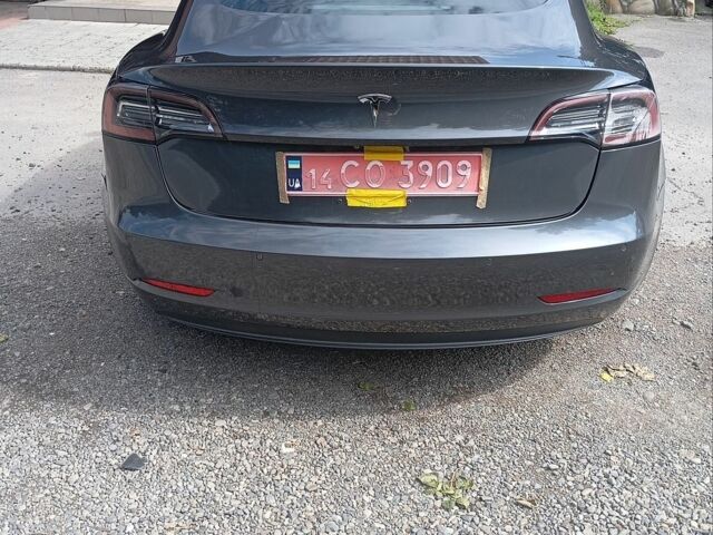 Сірий Тесла Модель 3, об'ємом двигуна 0 л та пробігом 132 тис. км за 15300 $, фото 11 на Automoto.ua