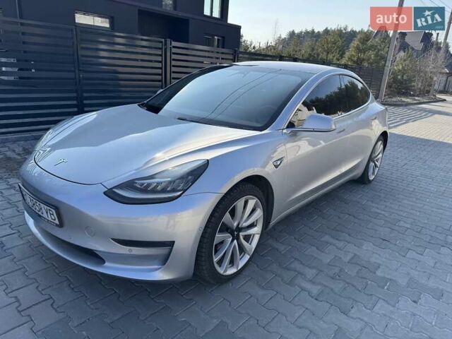 Серый Тесла Модель 3, объемом двигателя 0 л и пробегом 197 тыс. км за 15750 $, фото 7 на Automoto.ua