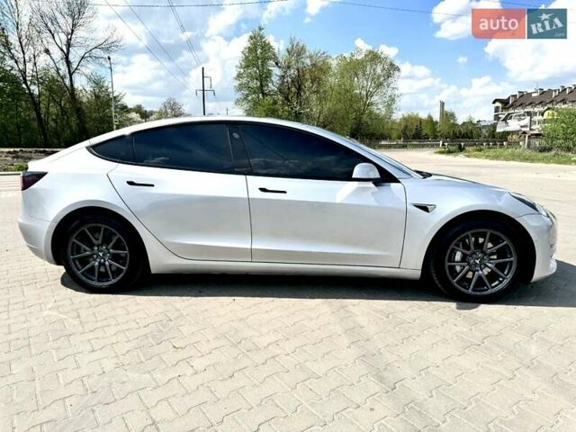 Тесла Модель 3 2018 у Львові на Automoto.ua Сірий Тесла Модель 3, об'ємом двигуна 0 л та пробігом 95 тис. км за 19400 $, фото 4 на Automoto.ua