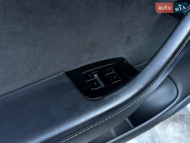 Сірий Тесла Модель 3, об'ємом двигуна 0 л та пробігом 89 тис. км за 20300 $, фото 8 на Automoto.ua