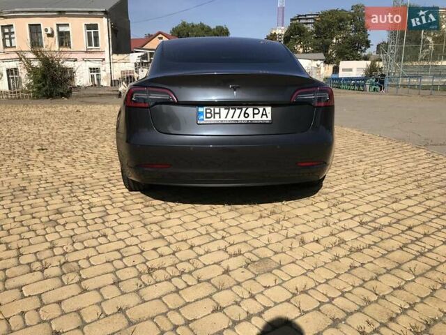 Серый Тесла Модель 3, объемом двигателя 0 л и пробегом 70 тыс. км за 20900 $, фото 26 на Automoto.ua