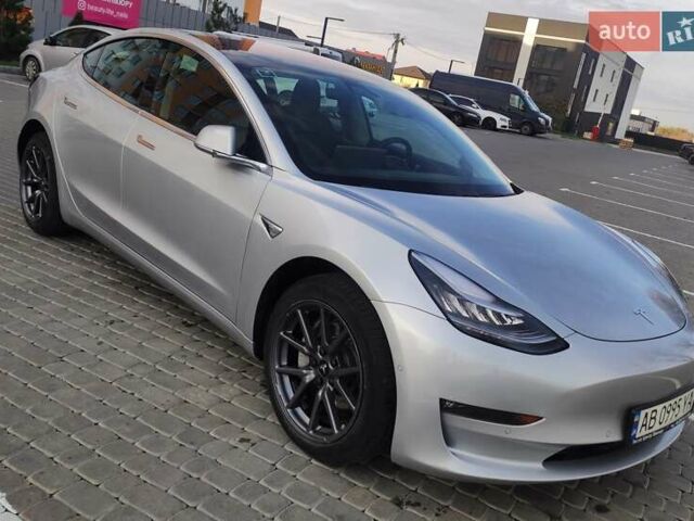 Серый Тесла Модель 3, объемом двигателя 0 л и пробегом 78 тыс. км за 19900 $, фото 22 на Automoto.ua