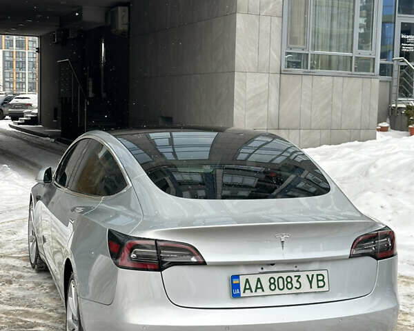 Сірий Тесла Модель 3, об'ємом двигуна 0 л та пробігом 137 тис. км за 19800 $, фото 9 на Automoto.ua