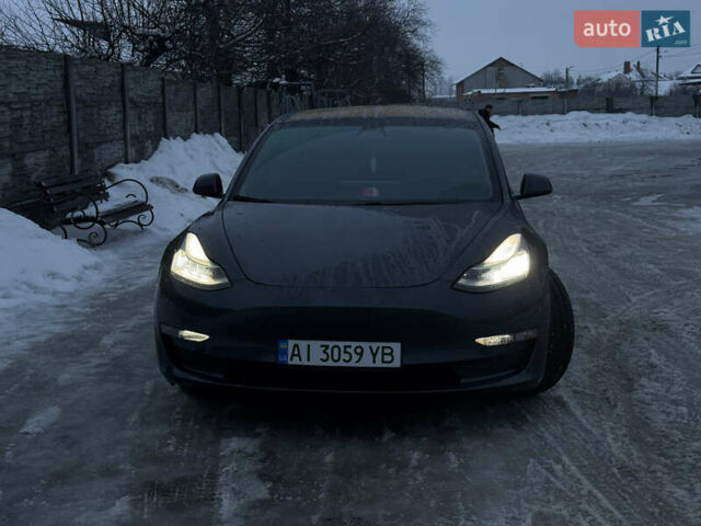 Серый Тесла Модель 3, объемом двигателя 0 л и пробегом 79 тыс. км за 16000 $, фото 2 на Automoto.ua