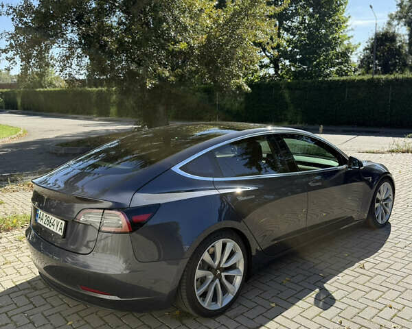 Сірий Тесла Модель 3, об'ємом двигуна 0 л та пробігом 50 тис. км за 18500 $, фото 5 на Automoto.ua