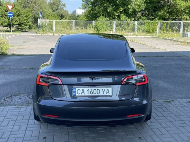 Сірий Тесла Модель 3, об'ємом двигуна 0 л та пробігом 150 тис. км за 17999 $, фото 4 на Automoto.ua