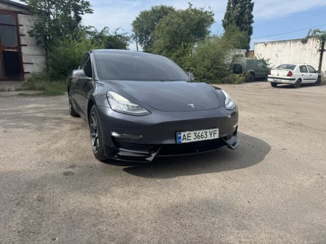 Сірий Тесла Модель 3, об'ємом двигуна 0 л та пробігом 190 тис. км за 15313 $, фото 7 на Automoto.ua